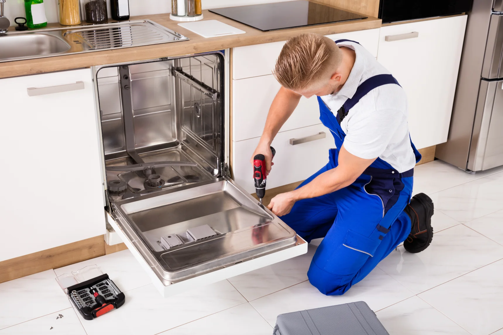 Common Dishwasher Problems in Ottawa: Expert Repairs by The Super Plumber Ottawa
