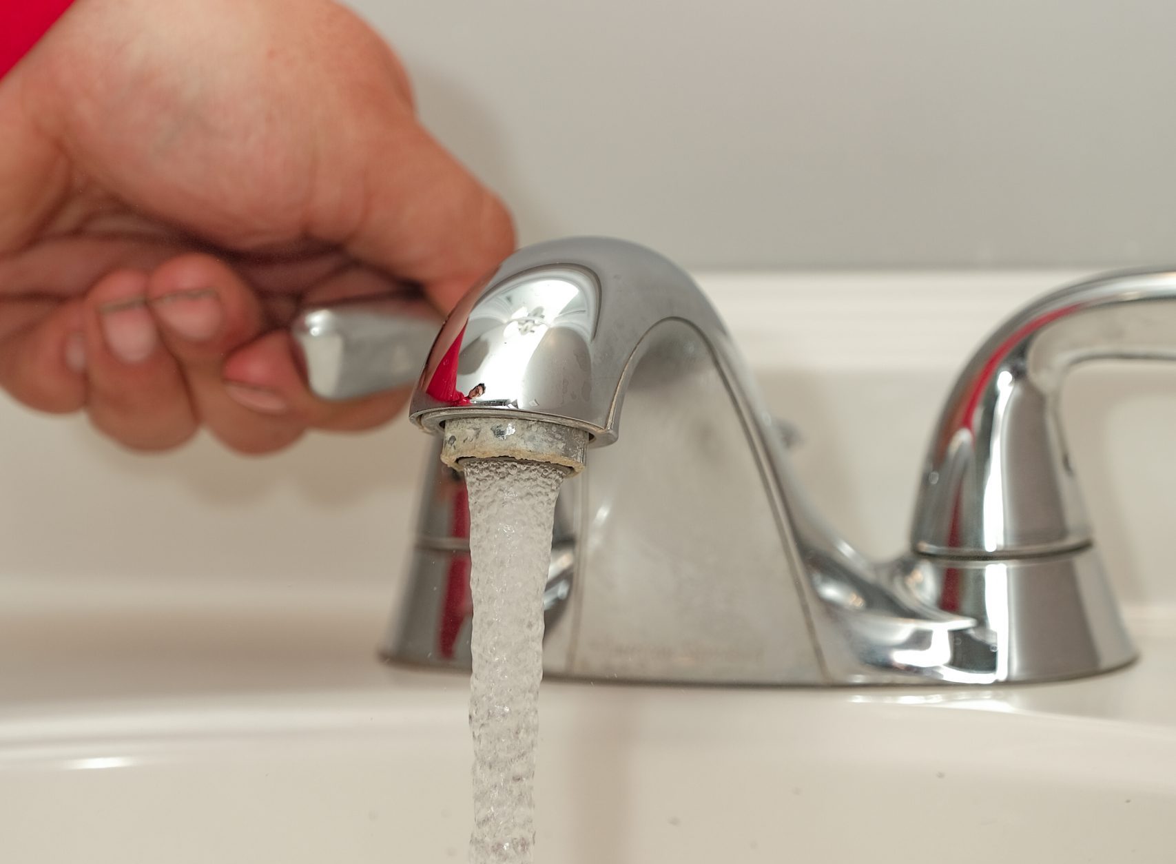 Signs You Need to Repair or Replace Your Faucets
